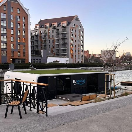 Dom Na Wodzie - Flohotel Gdansk Ngoại thất bức ảnh